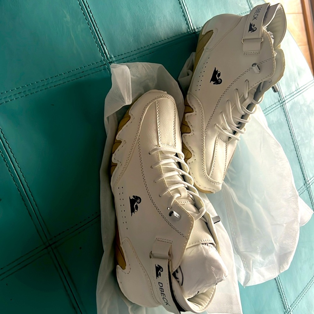 DbeckTrail shoes-waterproof *New in Bag